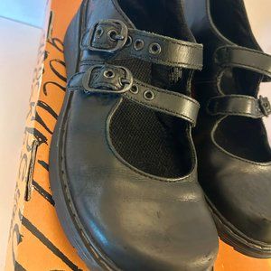 Dr. Martens Candies Black Palatino (#12651001) Size 9 US